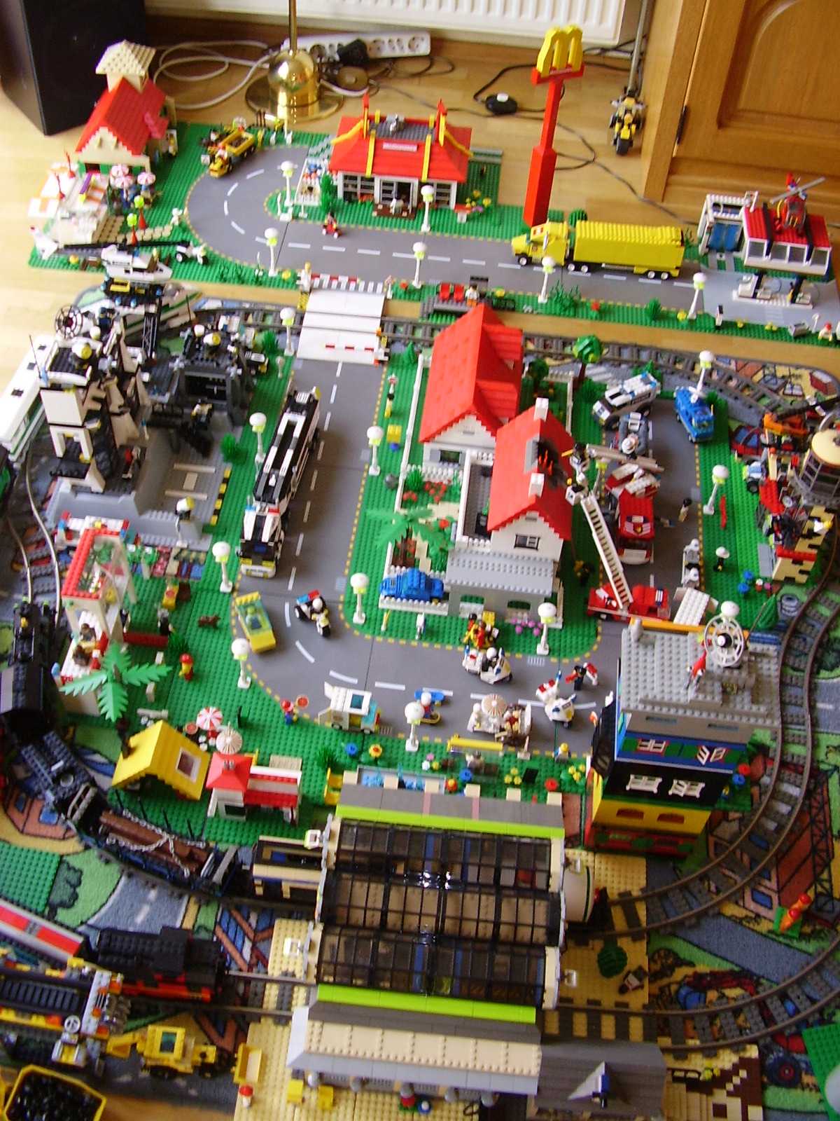06-2005b.jpg