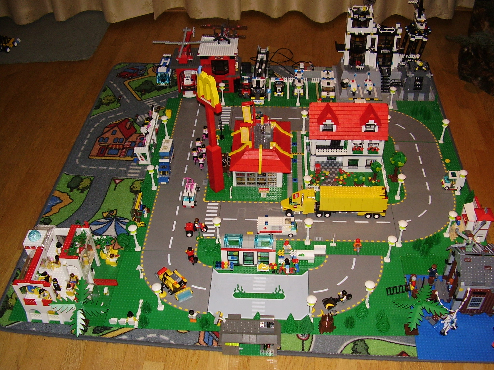 12-2005a.jpg