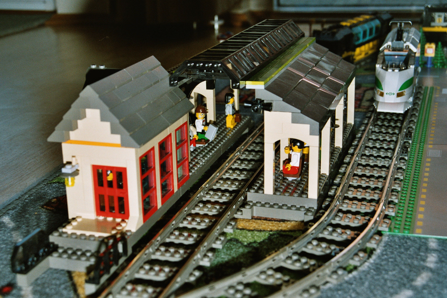 station12-2004c.jpg