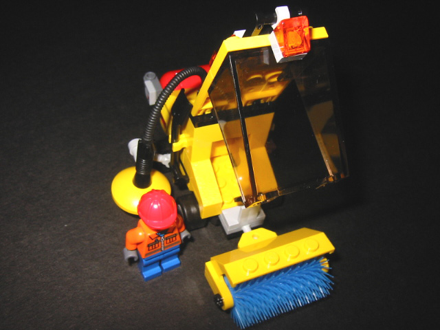 05.7242.street.sweeper.jpg