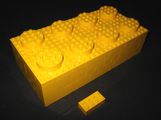 02.mega.brick.jpg
