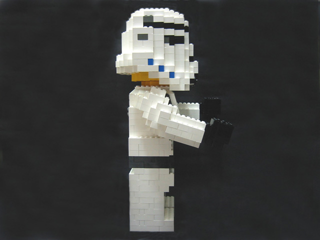 06.custom.stormtrooper.sculptures.side.jpg