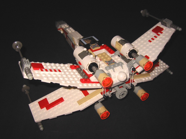 01.4502.x-wing.fighter.jpg