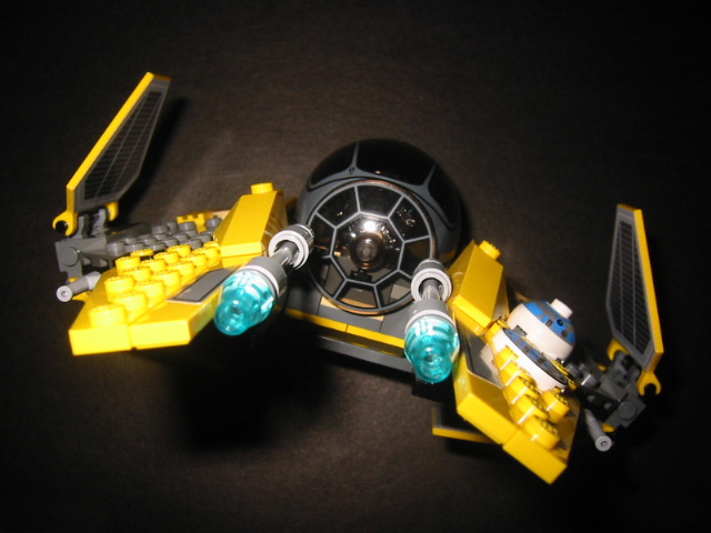 02.7256.jedi.starfighter.and.vulture.droid.jpg