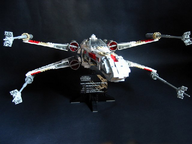 01.7191.x-wing.fighter.ucs.jpg