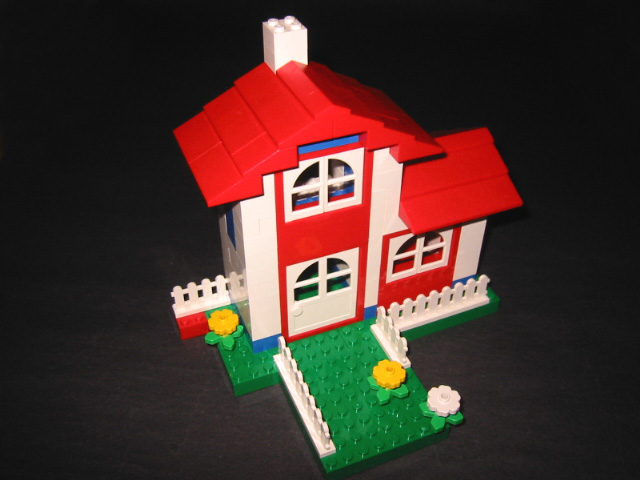 02.5477.classic.house.building.jpg