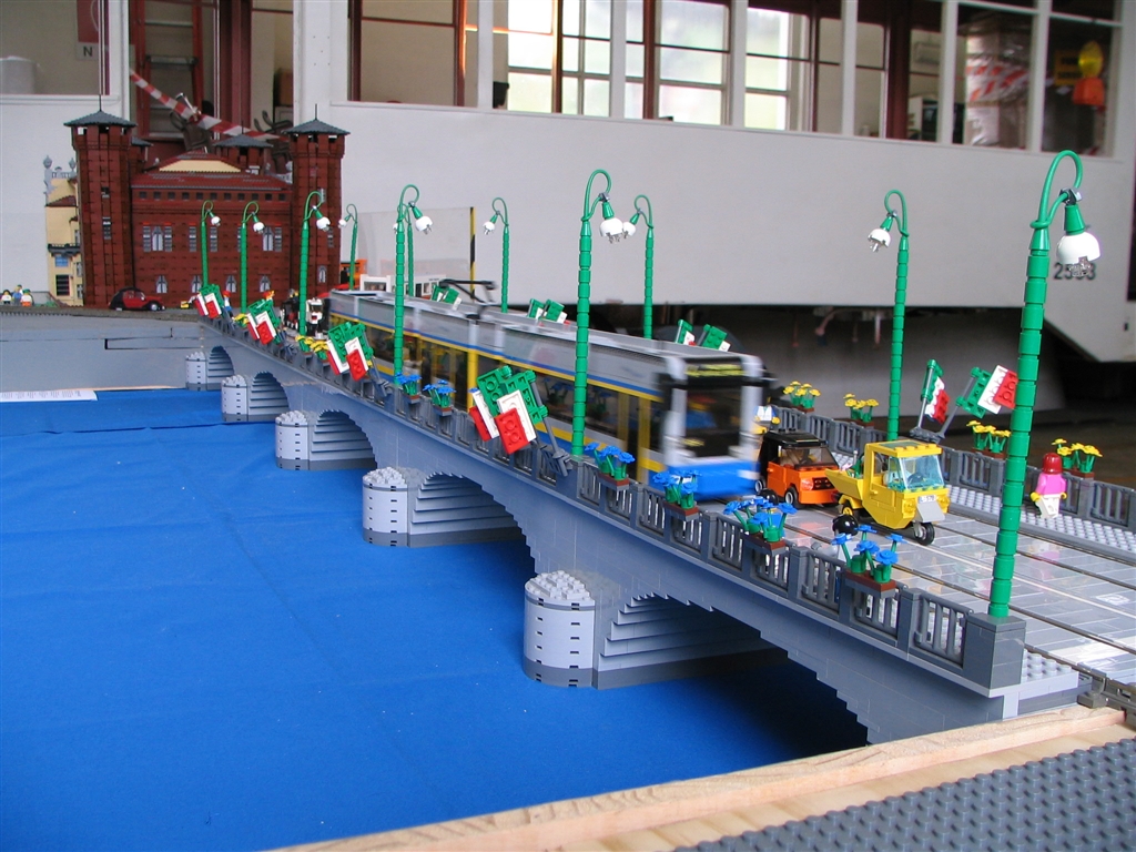 attsshow2013-08.jpg