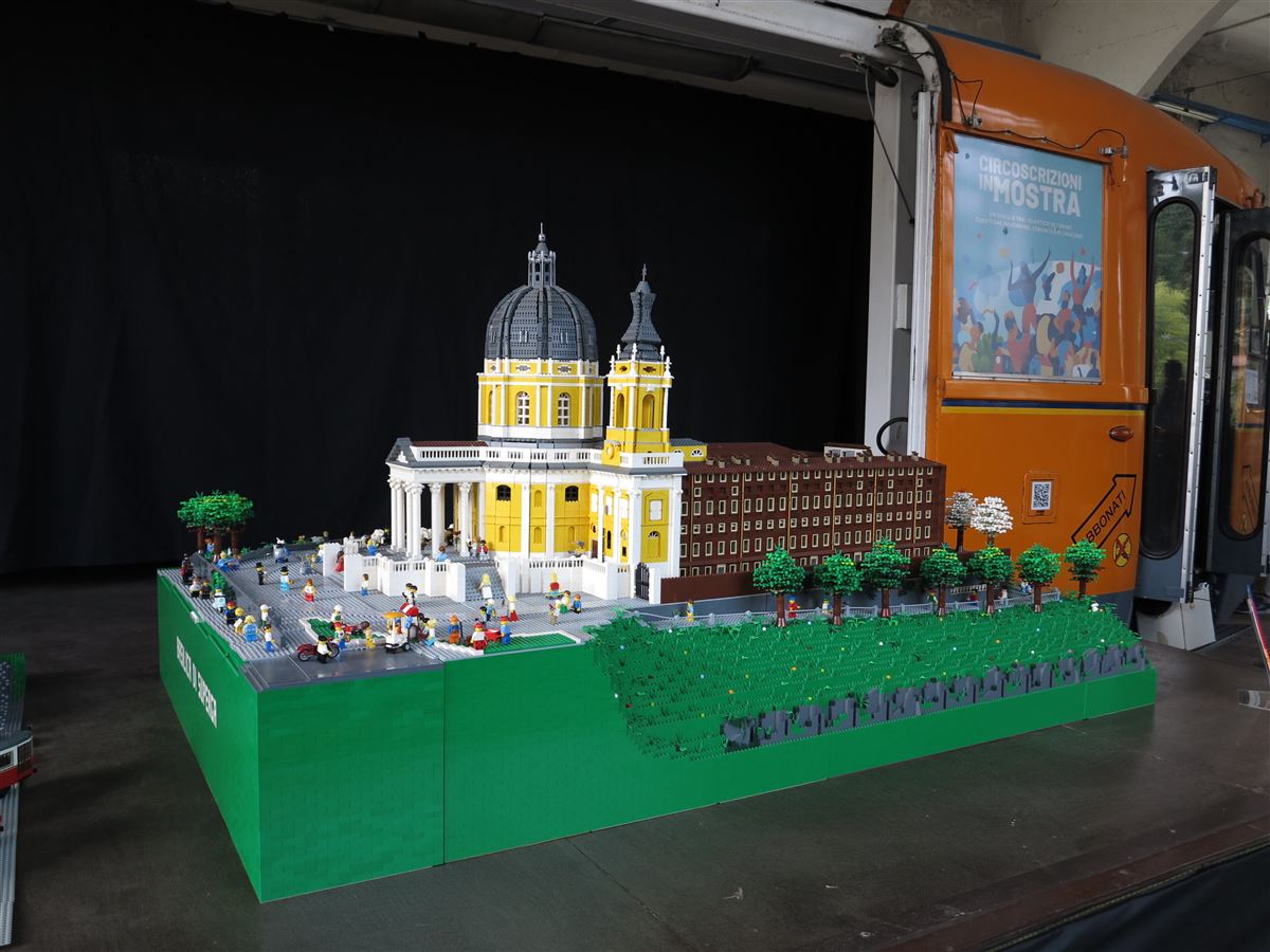 attsshow24-03.jpg