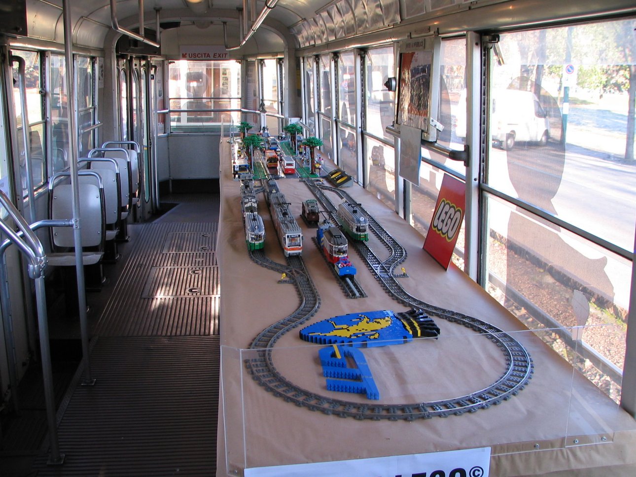 trolleyfestival08-02.jpg