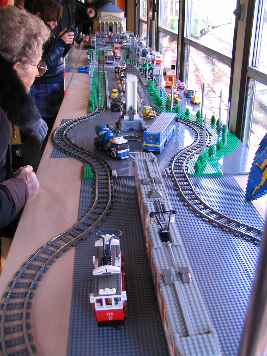 ttf12-lego-08.jpg