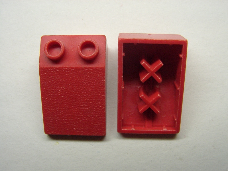 minitalia2x3rosso.jpg