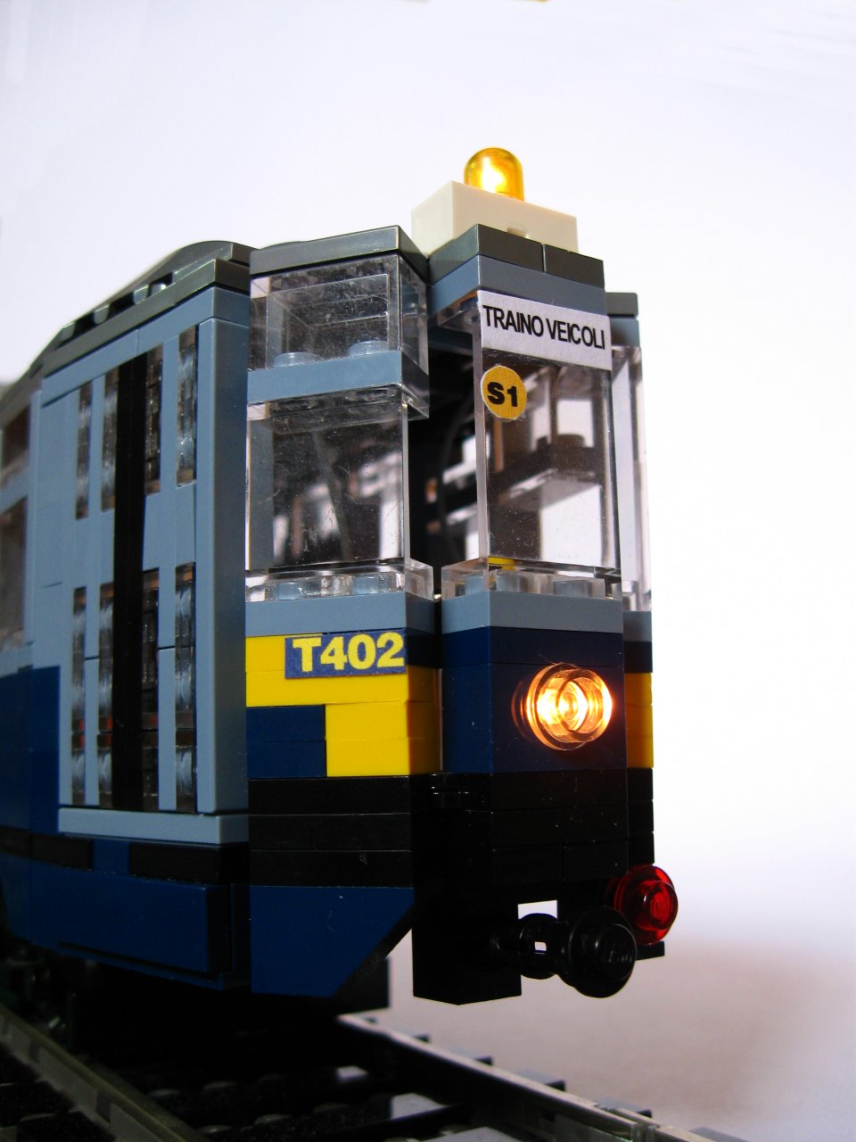 t402c.jpg