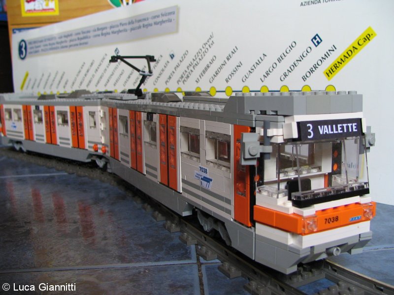 tram7000_00.jpg