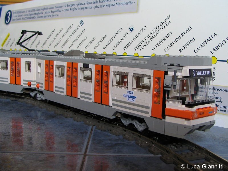 tram7000_03.jpg