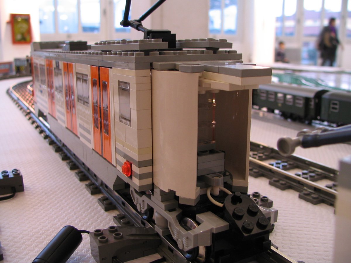 tram7000_15.jpg