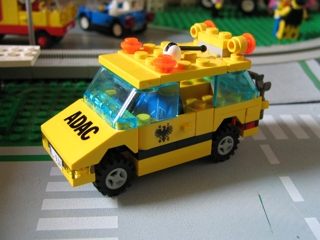 000_vehicles.jpg