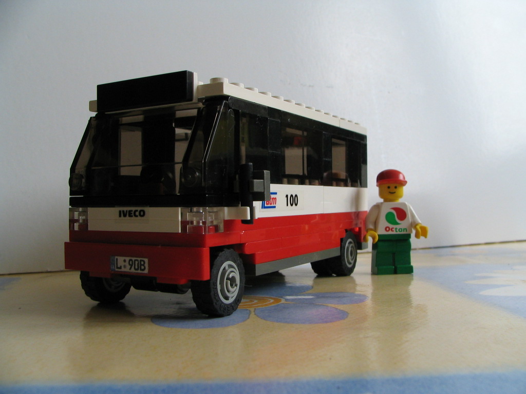 minibus4.jpg