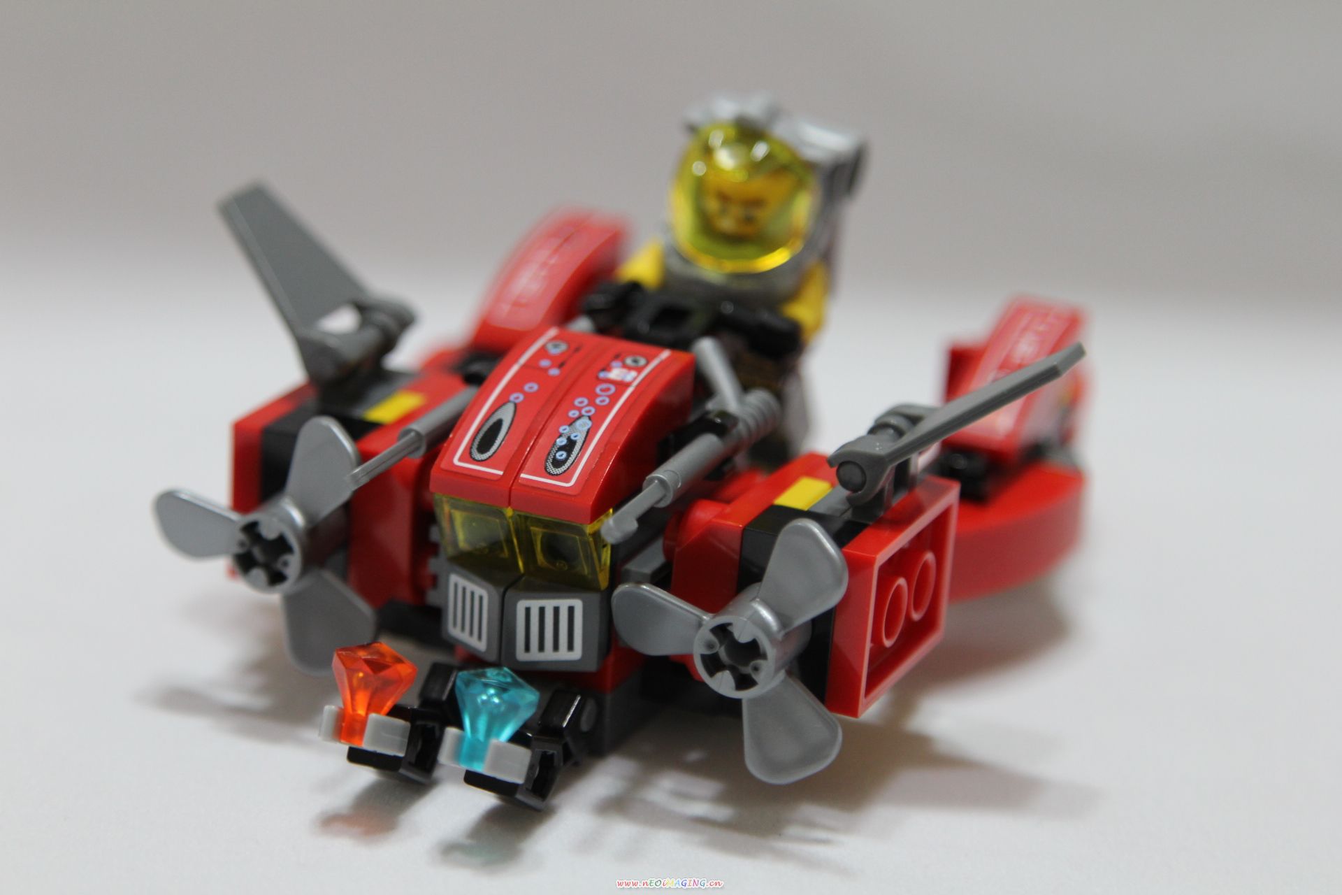 7977-020.jpg
