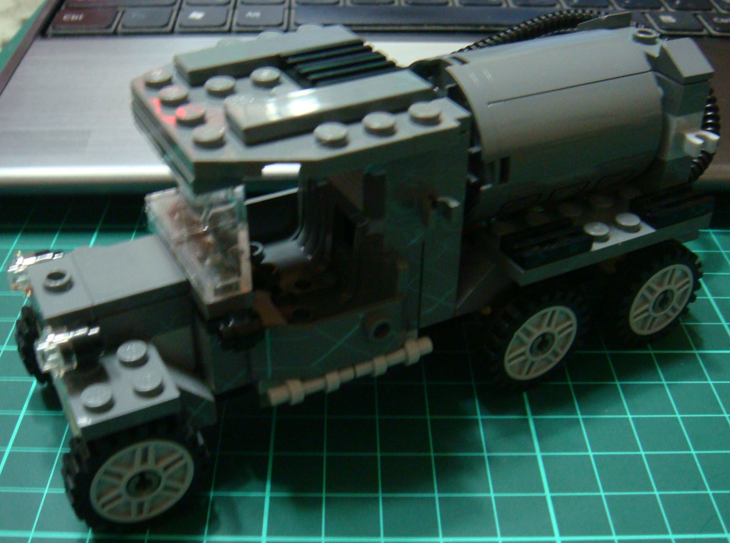 7683_018.jpg