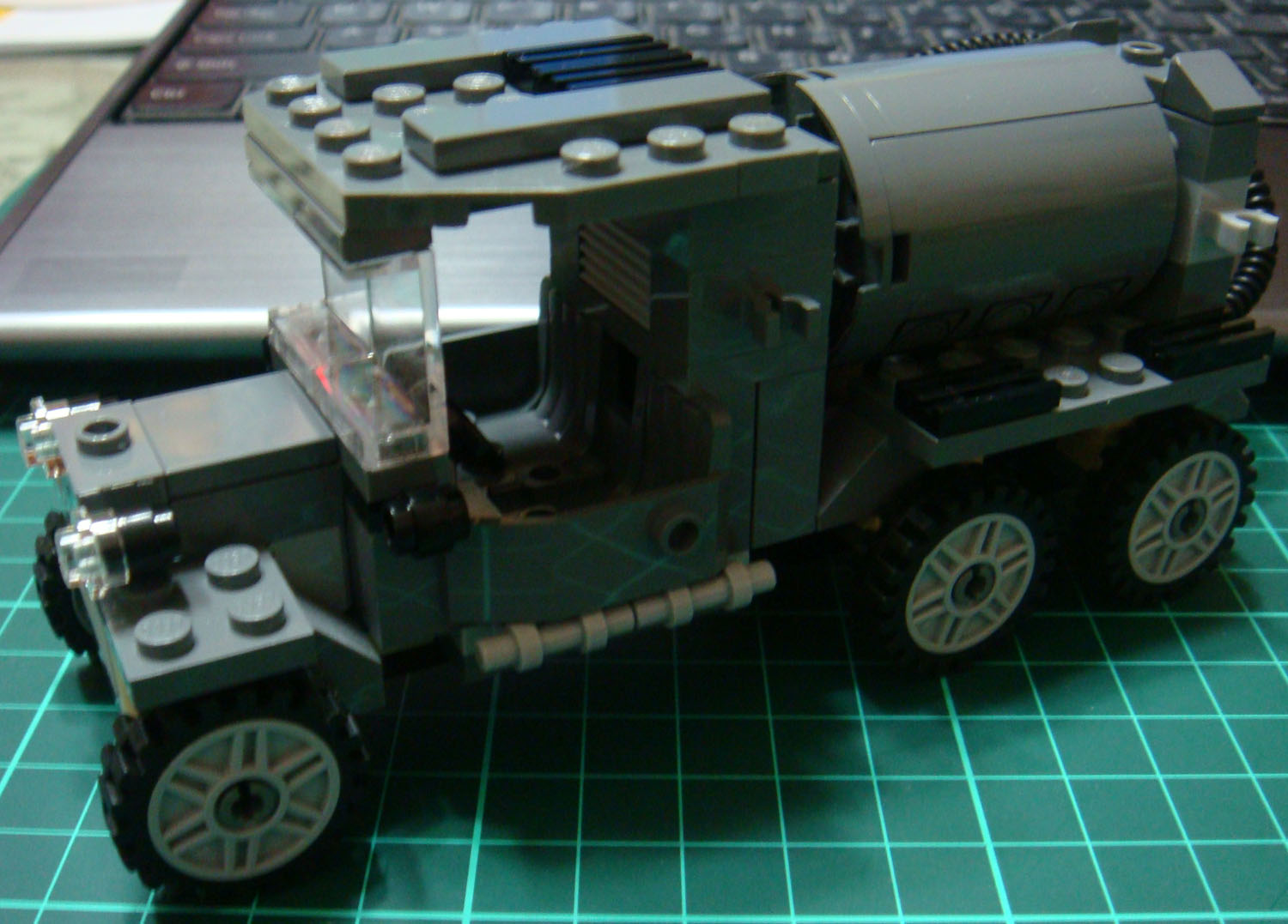 7683_019.jpg
