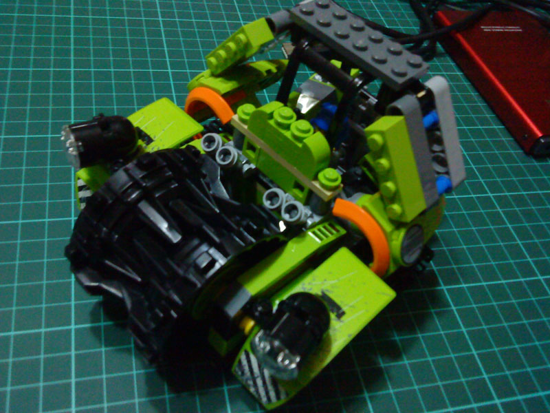 8957_8960_gai_11.jpg