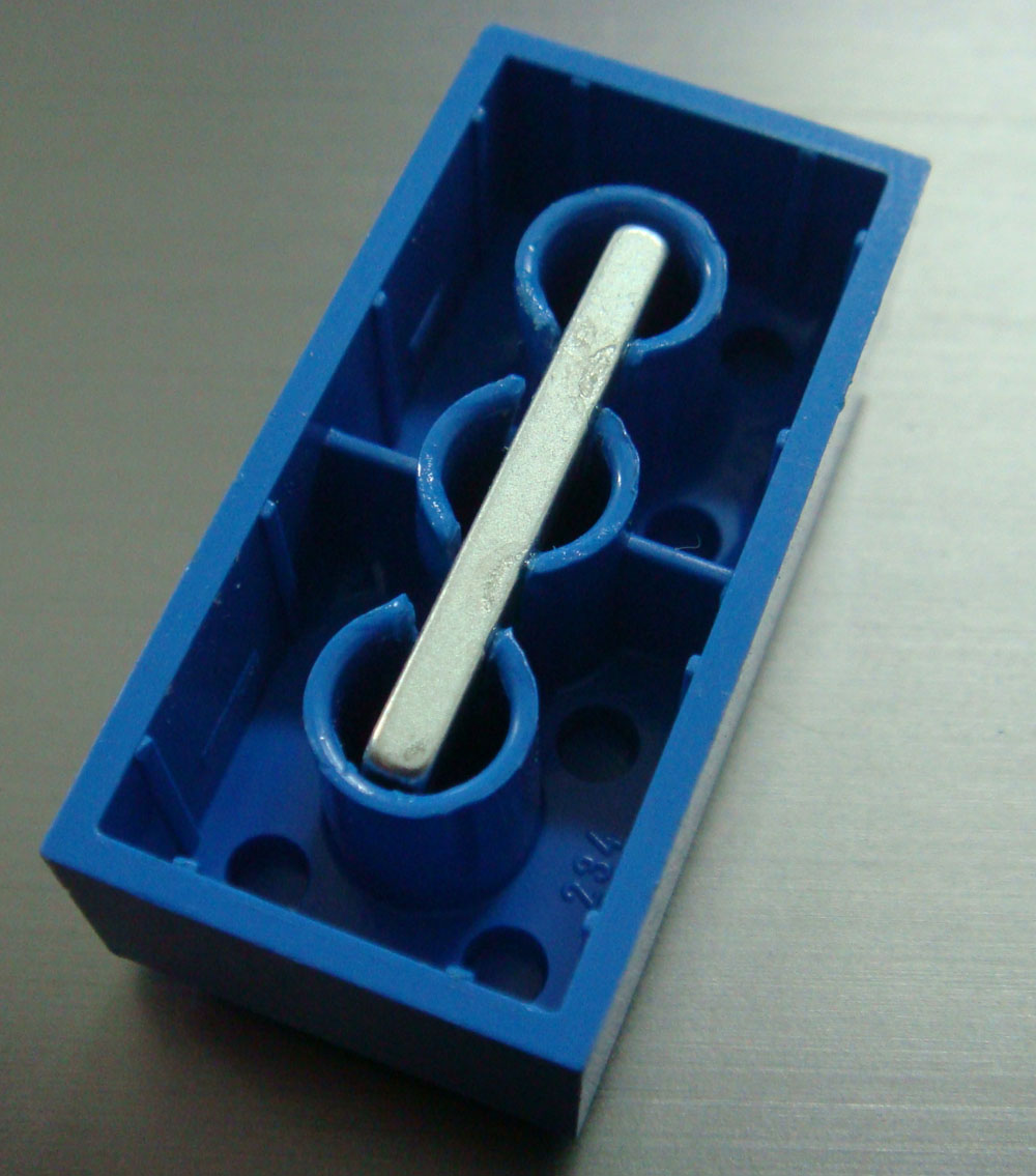 magnet-2.jpg