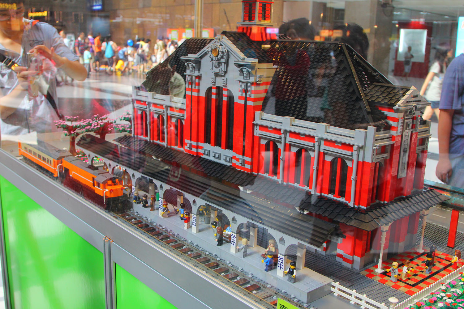 taipei-station-125year-042.jpg