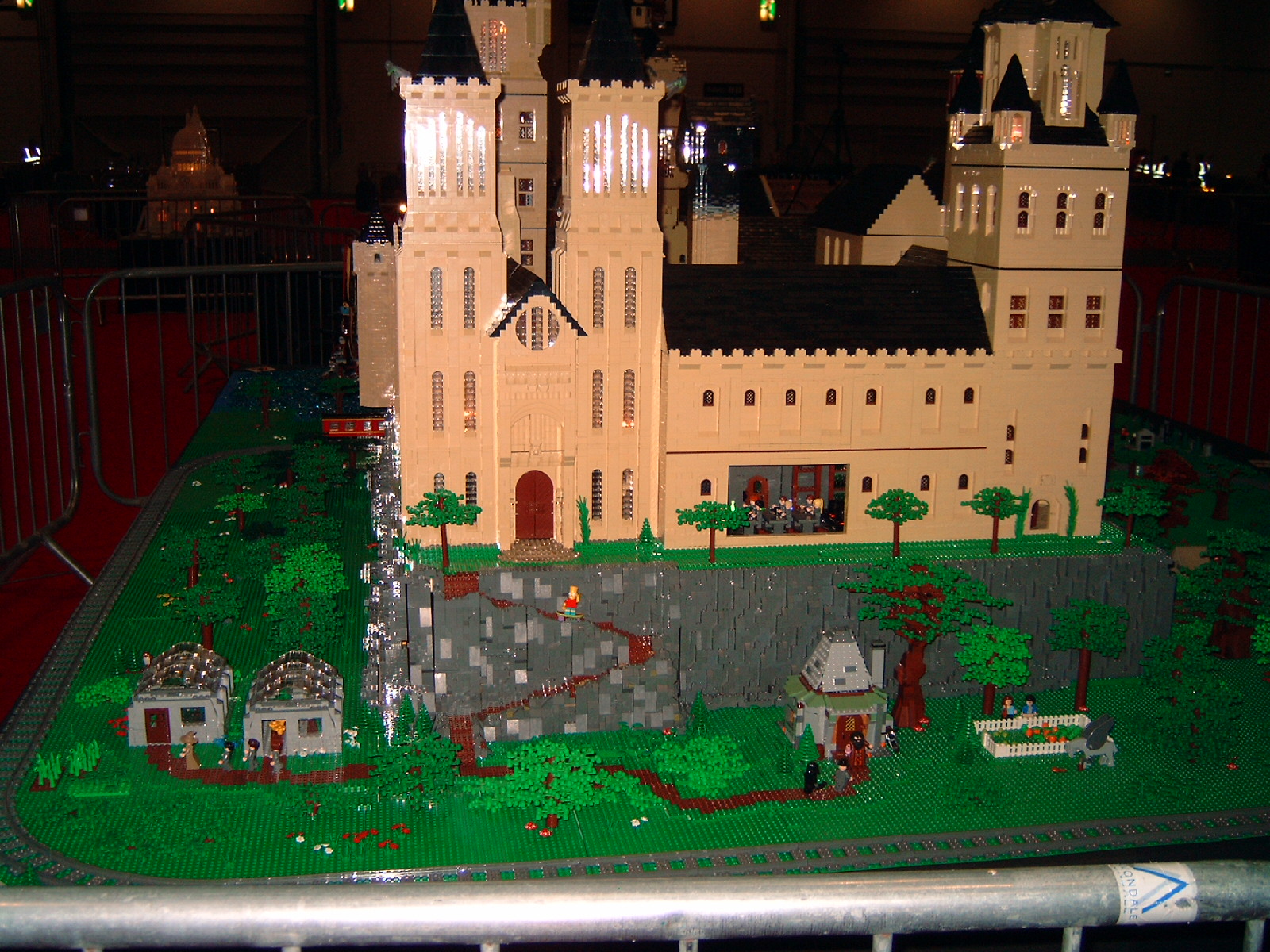 harry_potter_castle_4.jpg