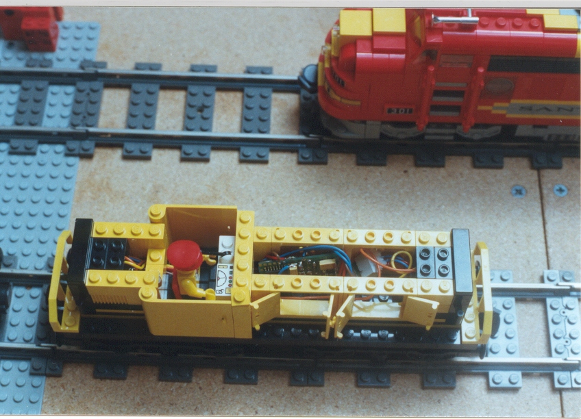dcc_train1-1.jpg