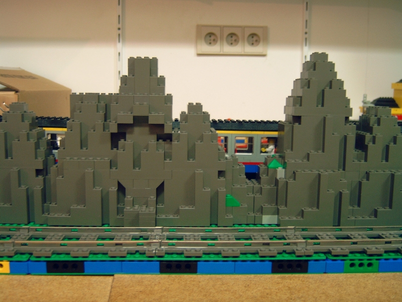 lw2003-ludo-09.jpg