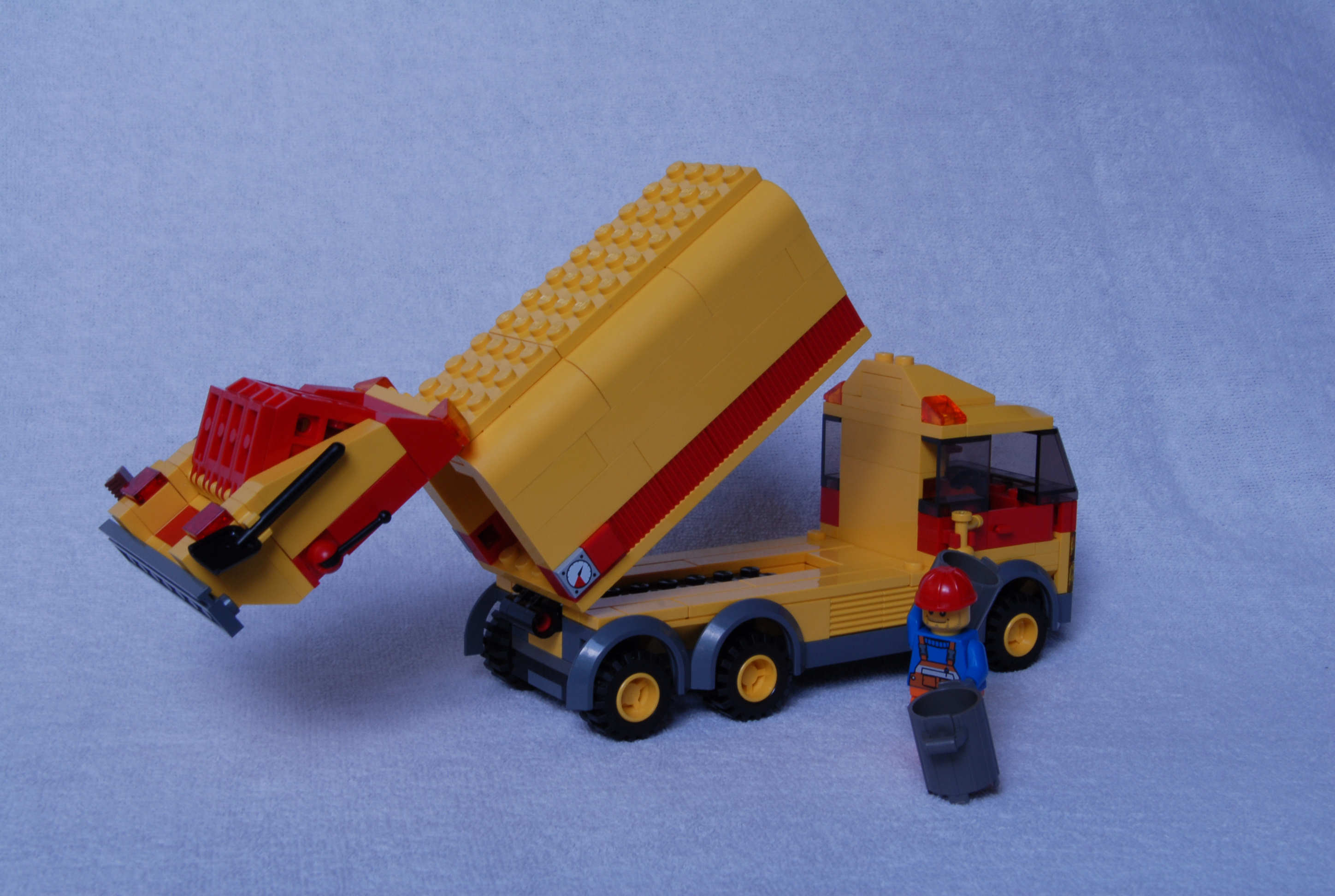 camiao_lixo_moc_lts_mar07_8.jpg