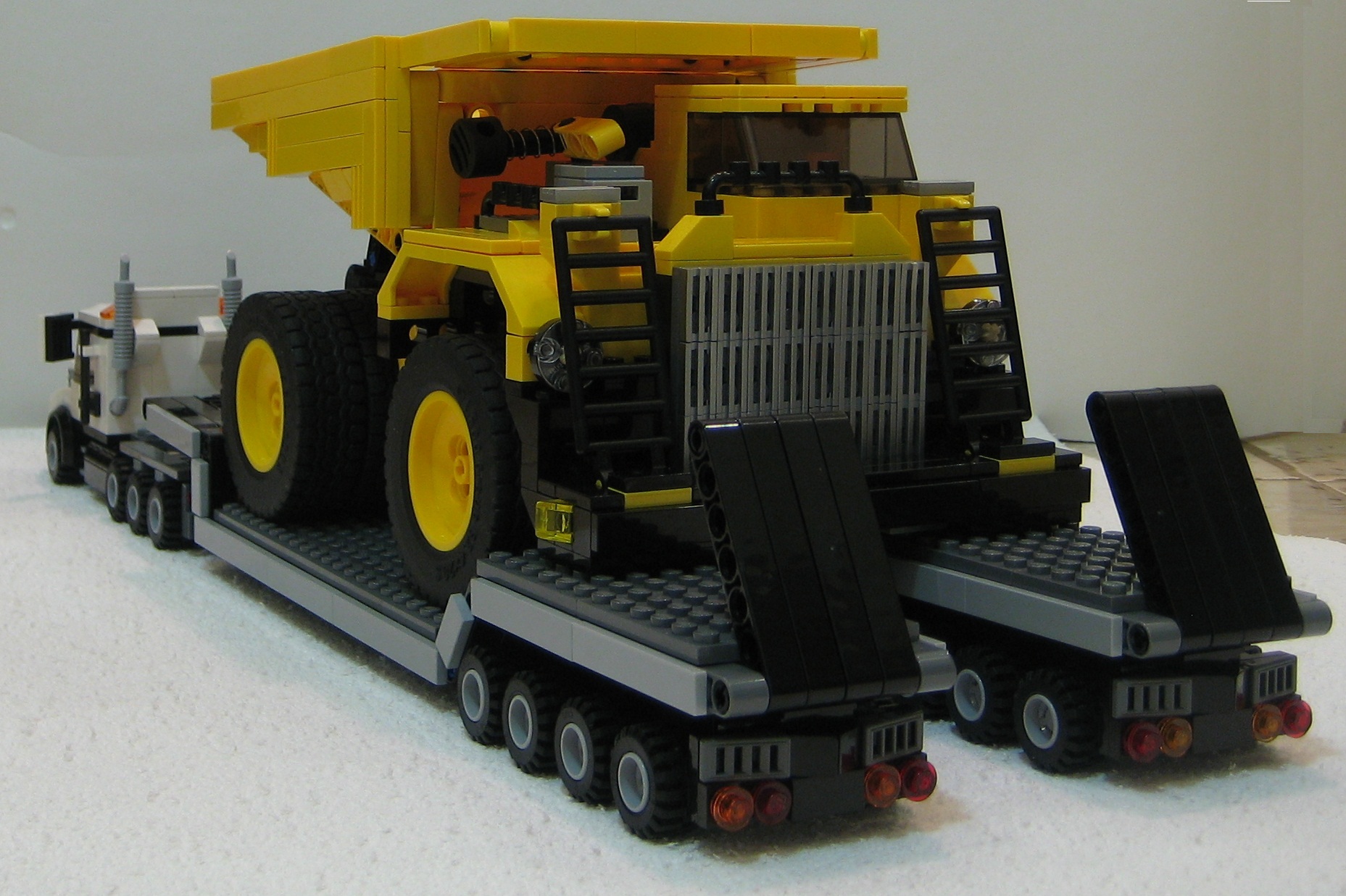 dumptruck02.jpg