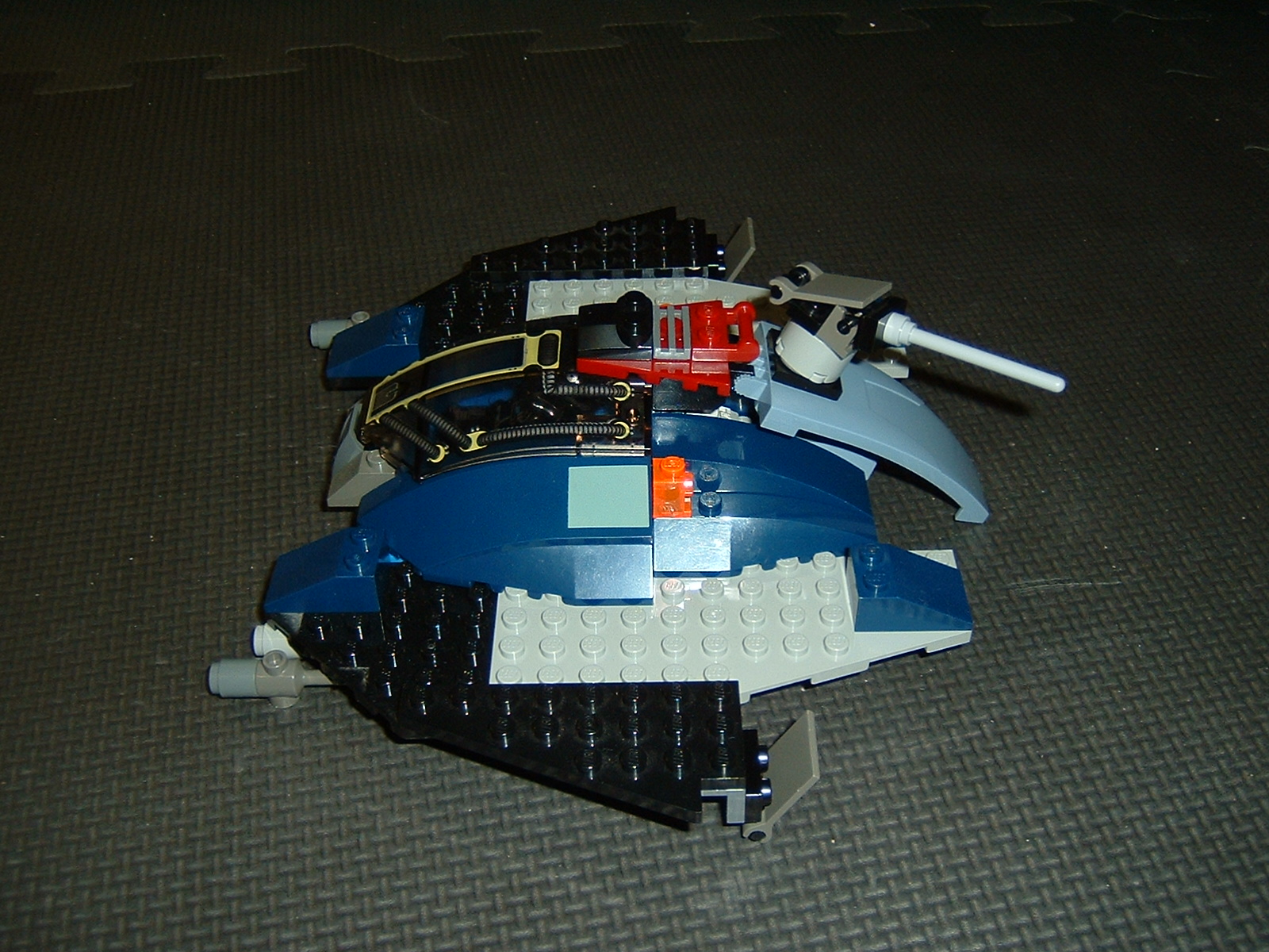 side1.jpg