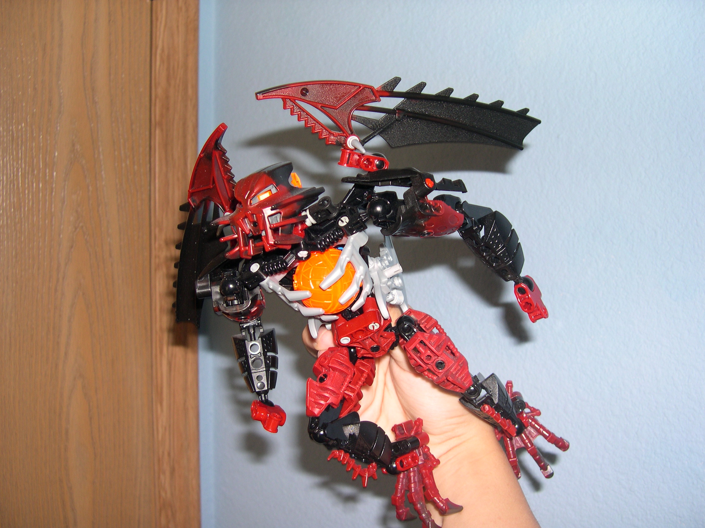 antroz_flying.jpg