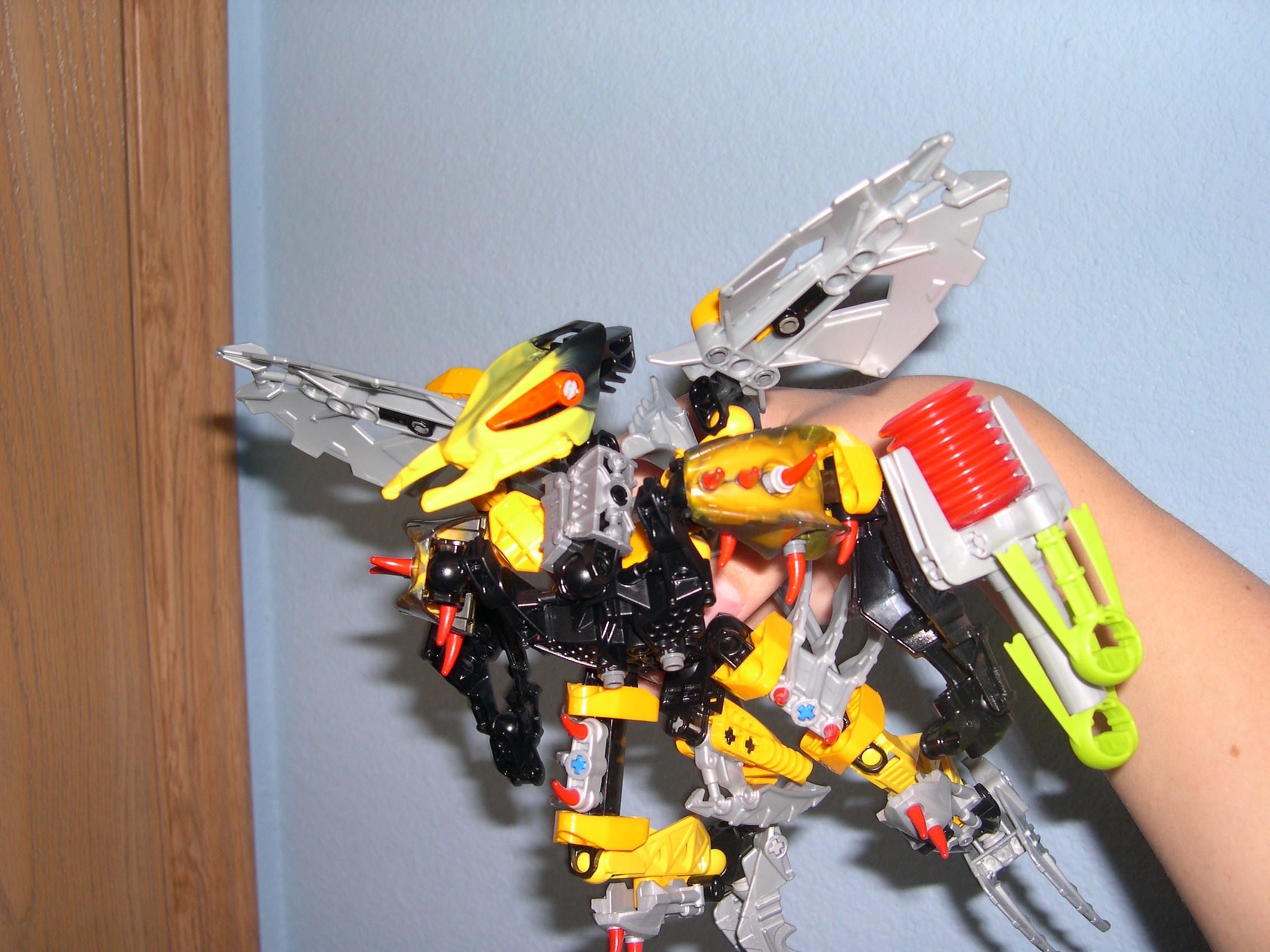 bitil_flying.jpg