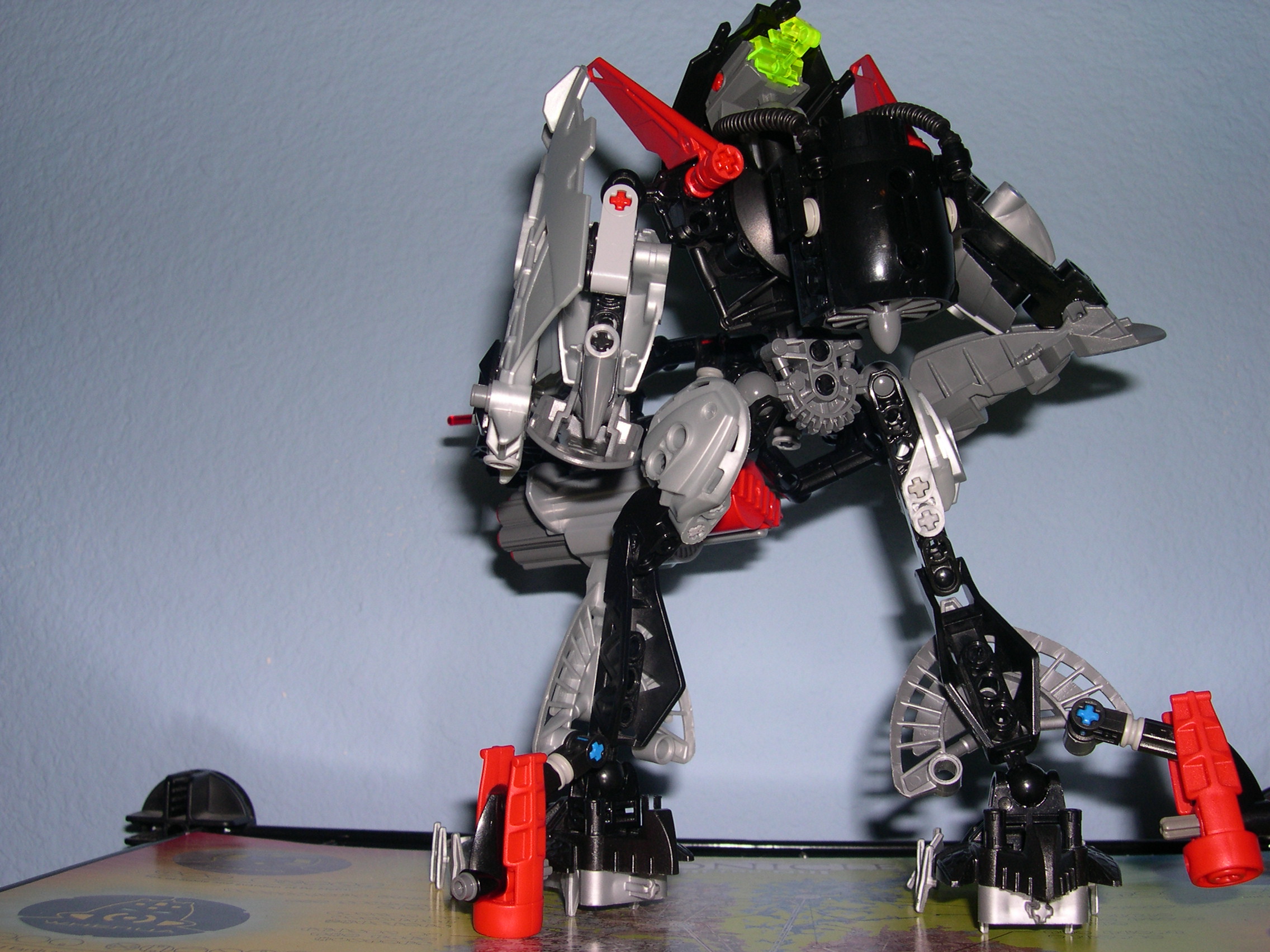 onua_water_back.jpg