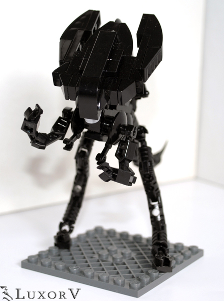 aliensqueen_001.jpg