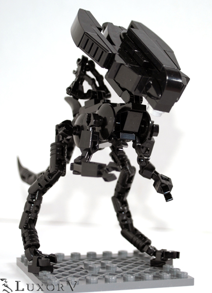 aliensqueen_007.jpg