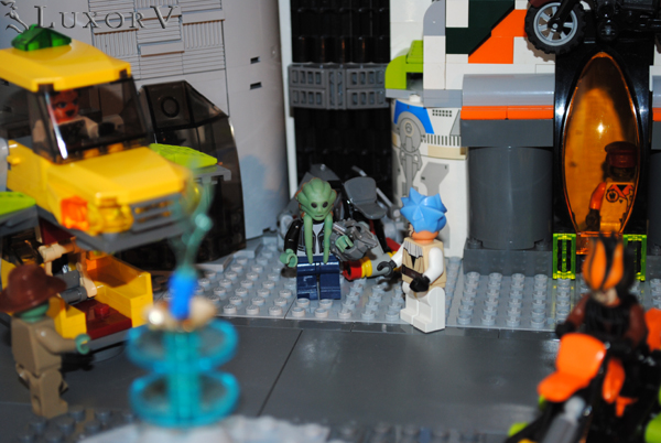 livingtheplaza_005.jpg