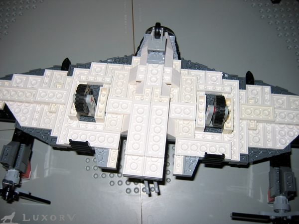 flyingwing_015.jpg