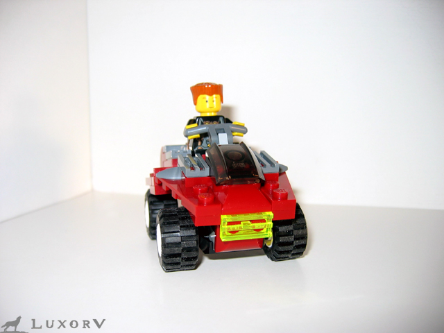 darkrquad_001.jpg