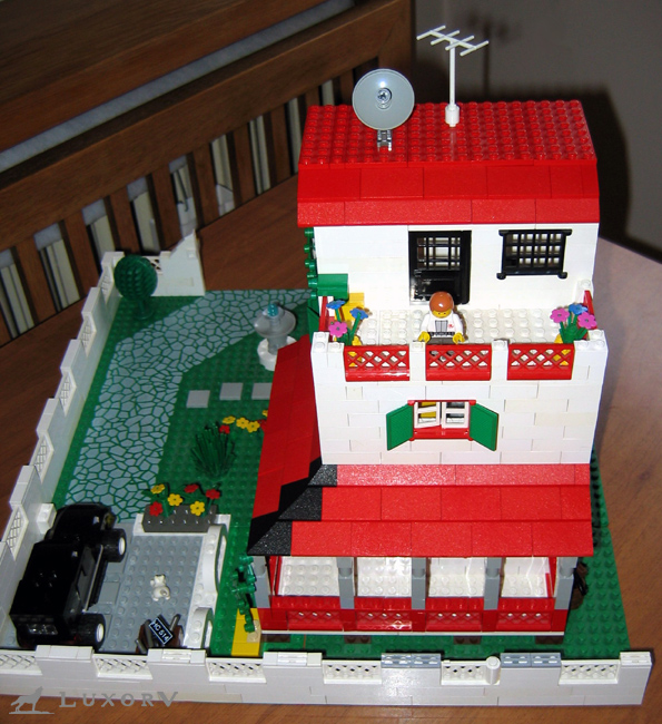 sigfighouse_018.jpg