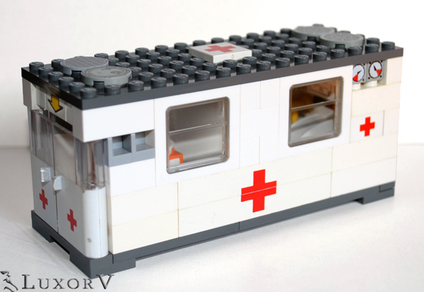 redcrosscontainer_002.jpg