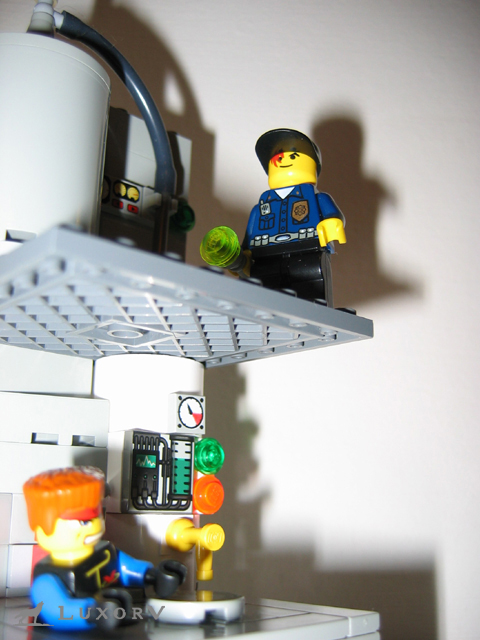 sabotage_007.jpg