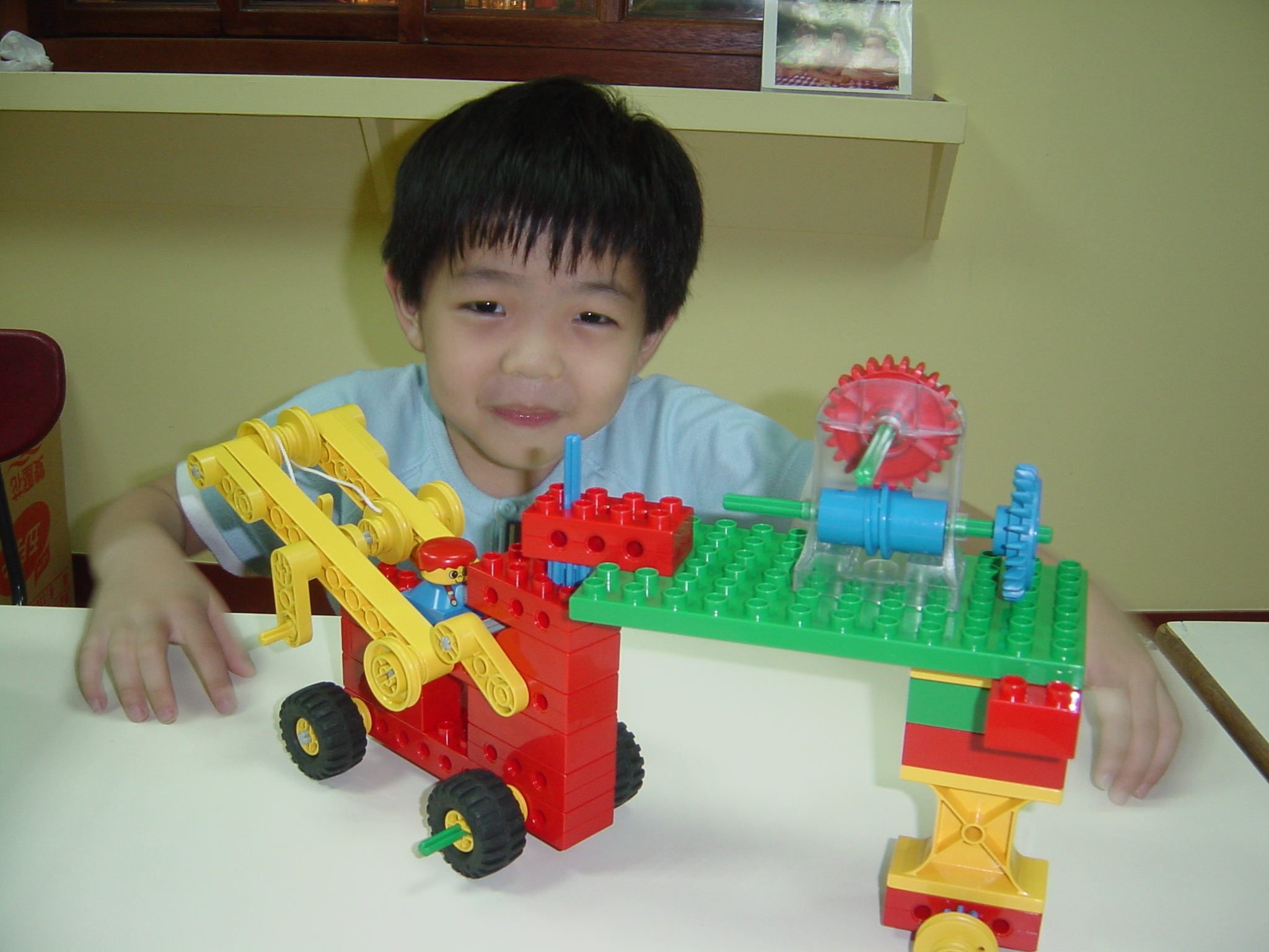 bh003865.jpg