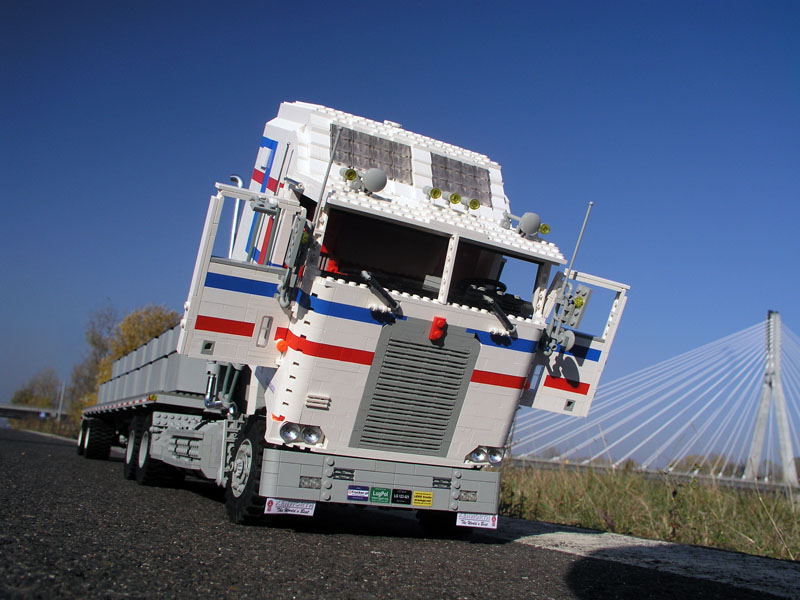 kenworth_k100_aerodyne_06.jpg