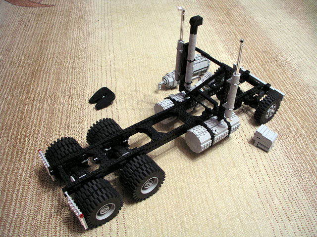 kenworth_k100_aerodyne_44_new_frame.jpg