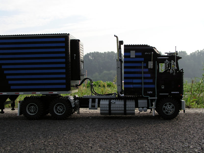 kenworth_k100_aerodyne_refer_trailer_13.jpg