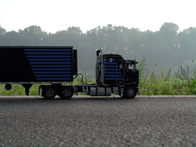 kenworth_k100_aerodyne_refer_trailer_15.jpg