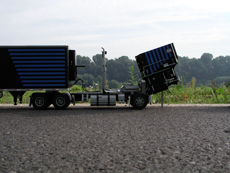 kenworth_k100_aerodyne_refer_trailer_27.jpg
